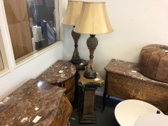 Piedestal + lampa